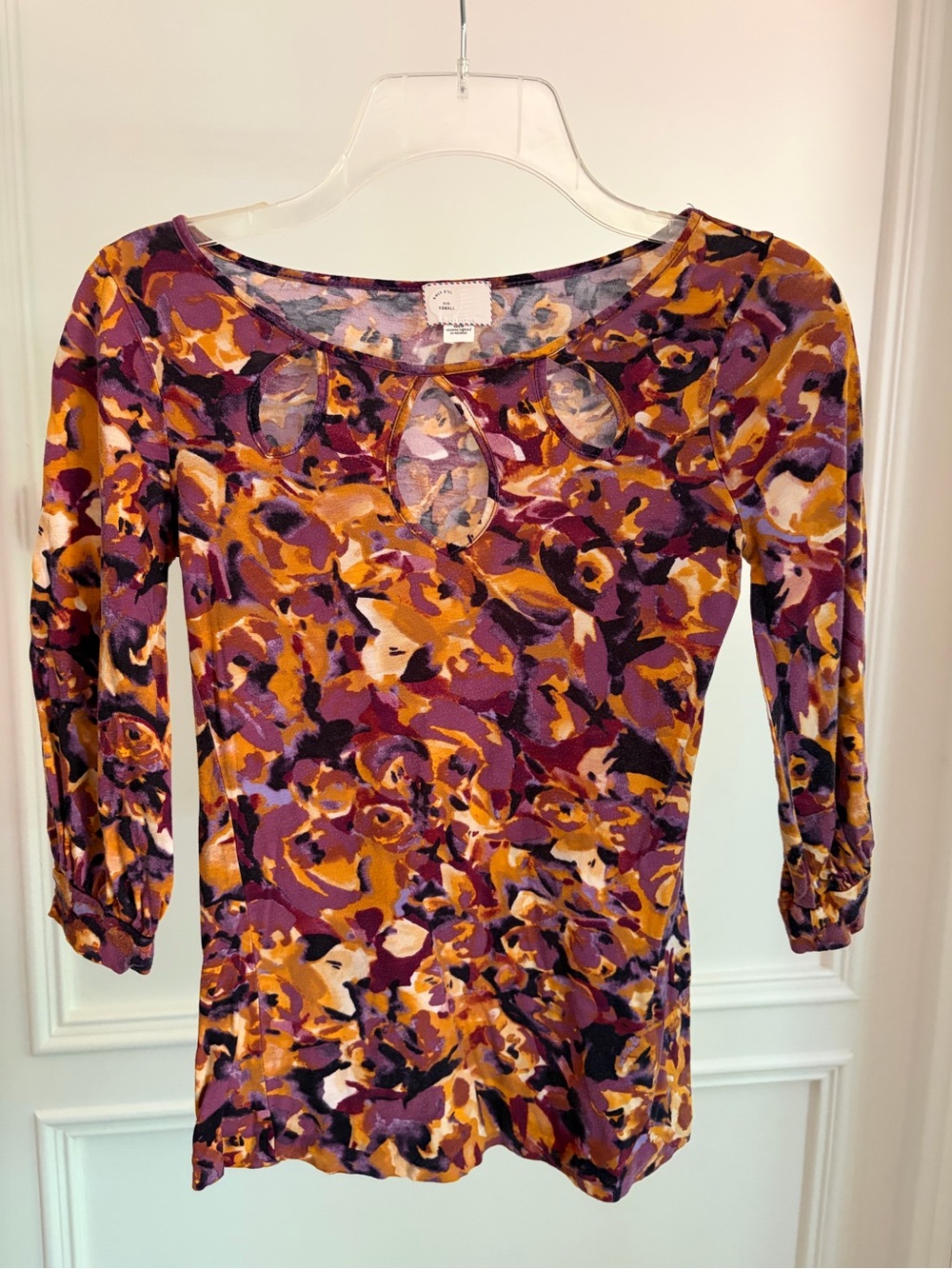Anthropologie - Keyhole Floral Knit Top in Plum, Oranges & Navy